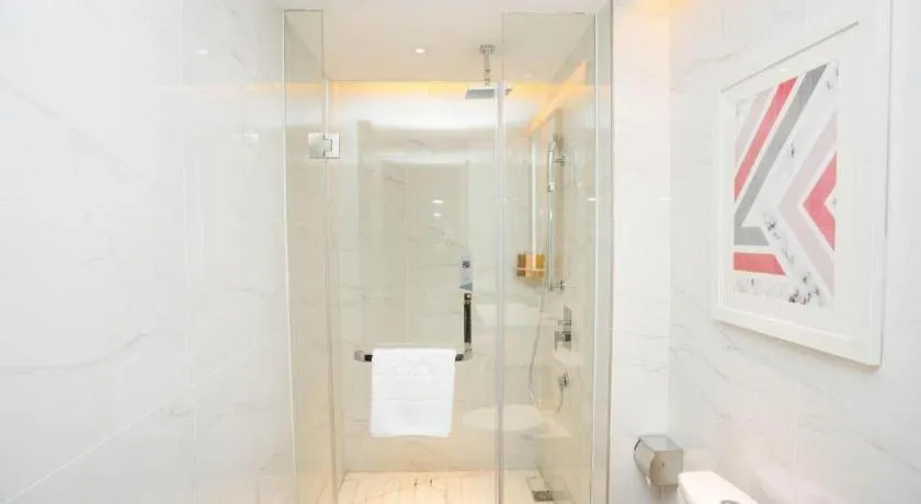 Borrman Hotel Zhongxiang Railway Station Mochou Village