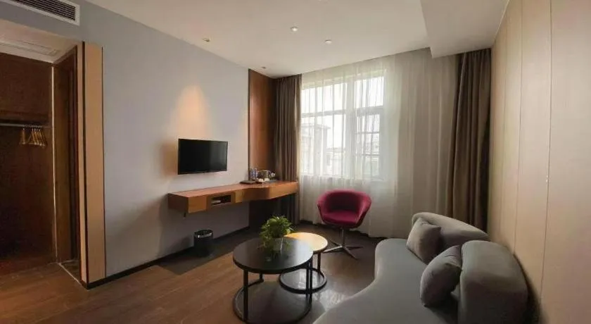 Borrman Hotel Zhongxiang Railway Station Mochou Village