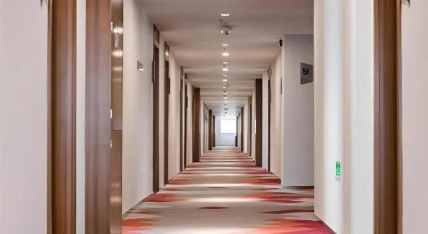 Borrman Hotel East Huai'an Railway Station Zhou 'Enlai Memorial