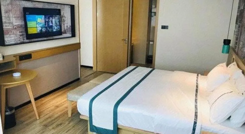 Bed in City Comfort Inn Guangzhou Liwan Zengjiao Jushu Metro Station
