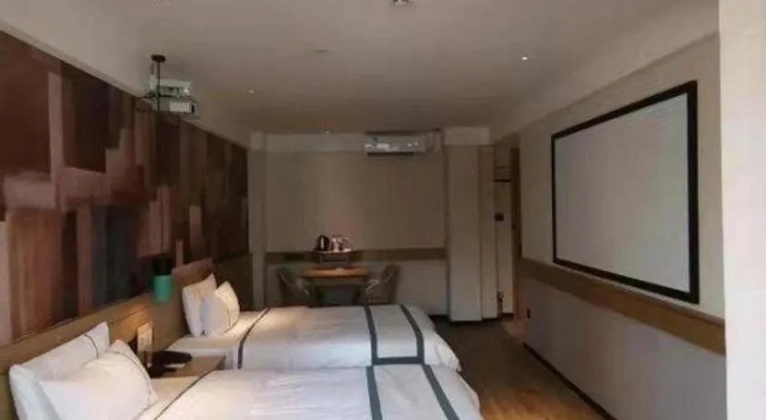 Bed in City Comfort Inn Guangzhou Liwan Zengjiao Jushu Metro Station