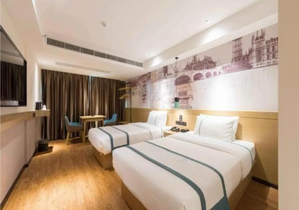 Bed in City Comfort Inn Guangzhou Liwan Zengjiao Jushu Metro Station