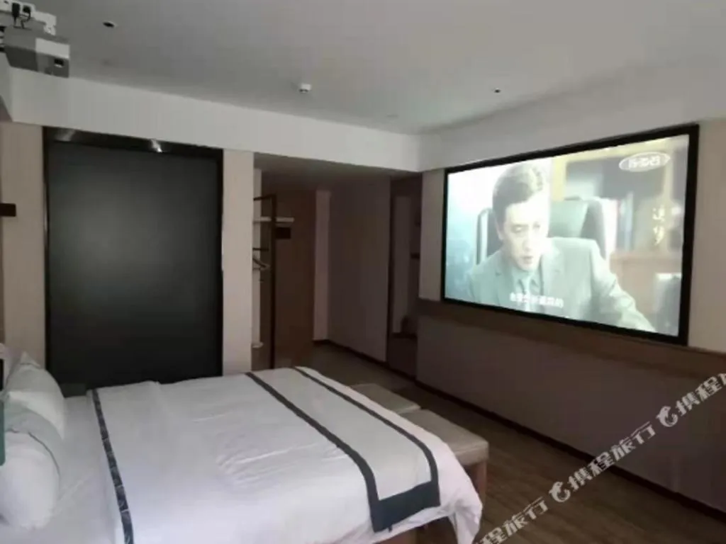 Bed in City Comfort Inn Guangzhou Liwan Zengjiao Jushu Metro Station