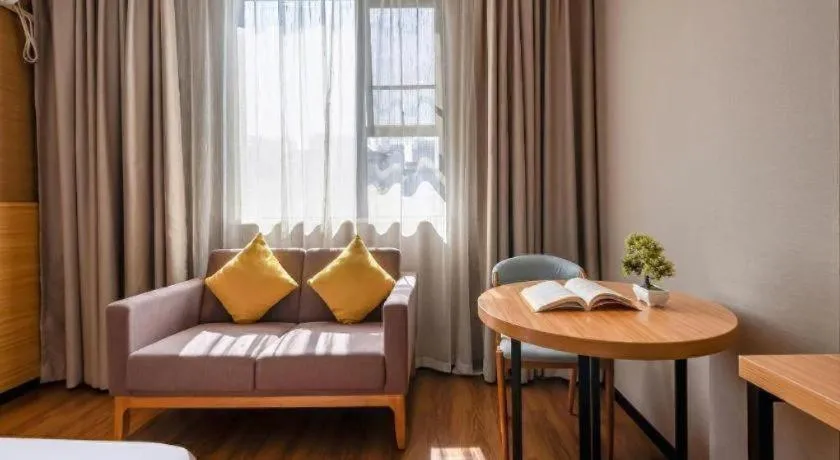 Bed in JTOUR Inn Guigang Life Port High-speed Railway Station