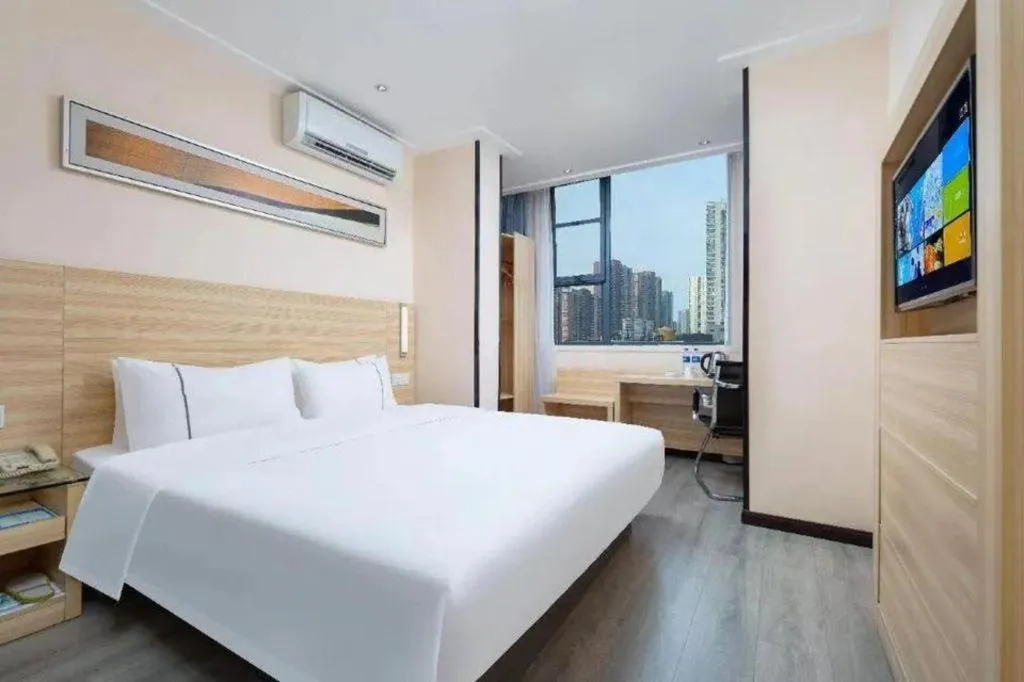 Bed in City Comfort Inn Wuhan Wuchang Railway Station East Square