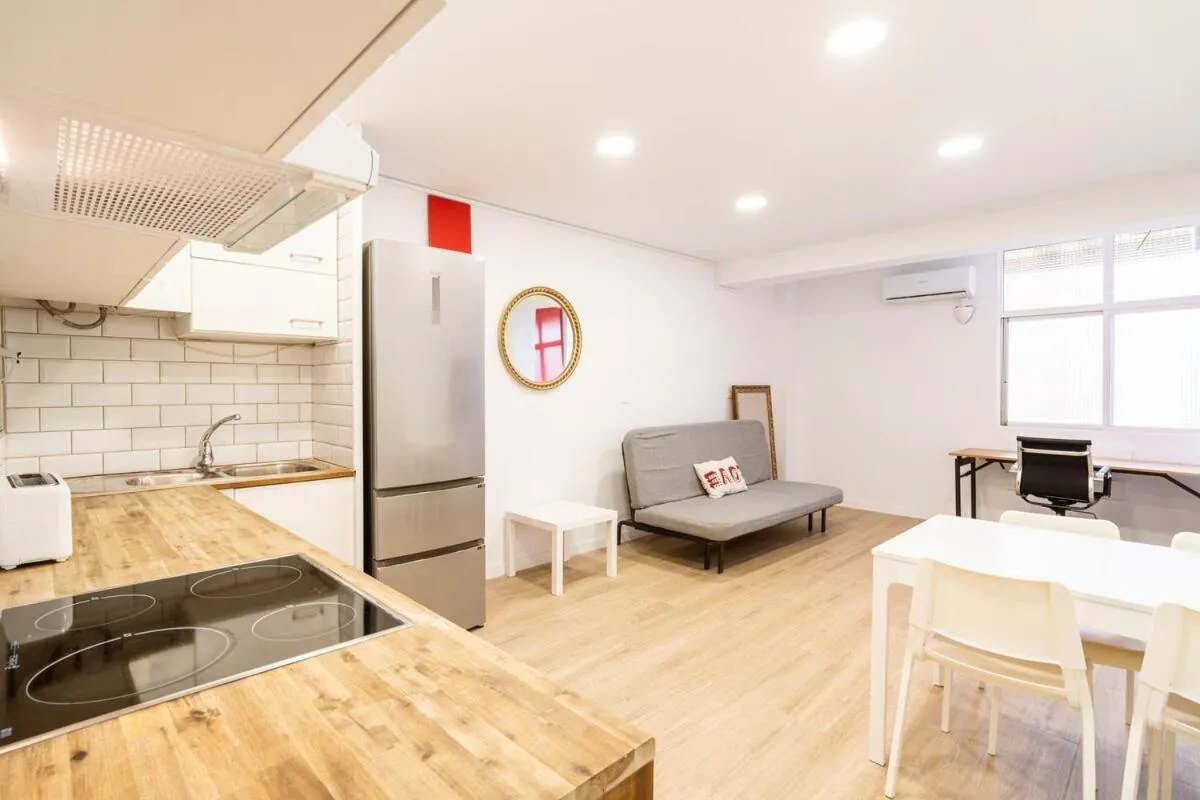 Santes Creus by Unik Vacation