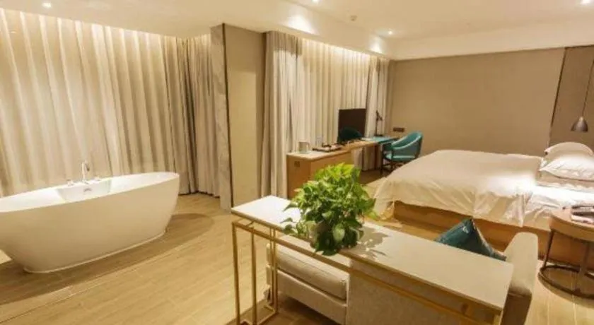 Bed in Borrman Hotel Liuzhou Guizhong Avenue Liugao