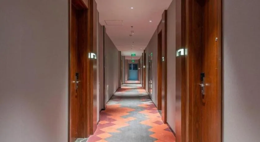 Borrman Hotel Liuzhou Guizhong Avenue Liugao