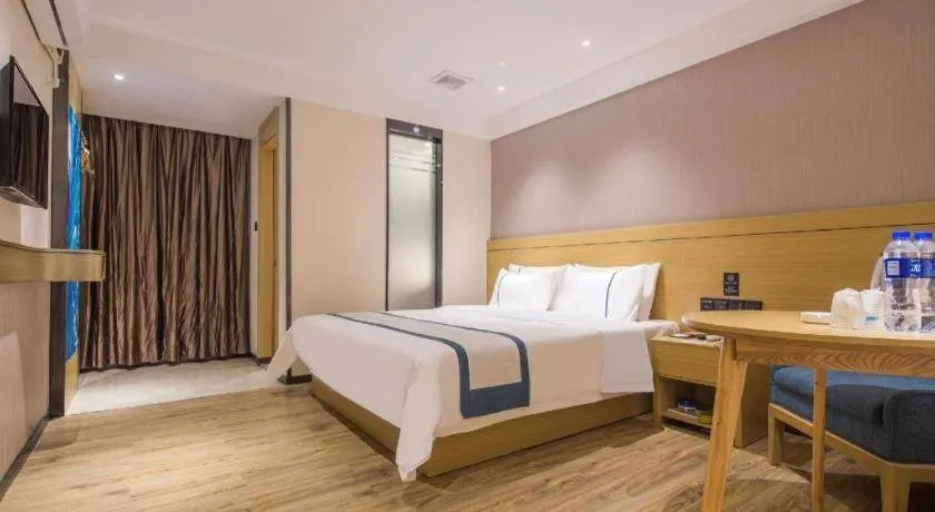 Bed in City Comfort Inn Guangzhou Jiahe Wanggang Metro Station Police Academy Changhong