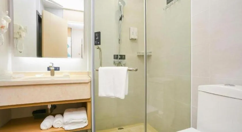 City Comfort Inn Guangzhou Jiahe Wanggang Metro Station Police Academy Changhong