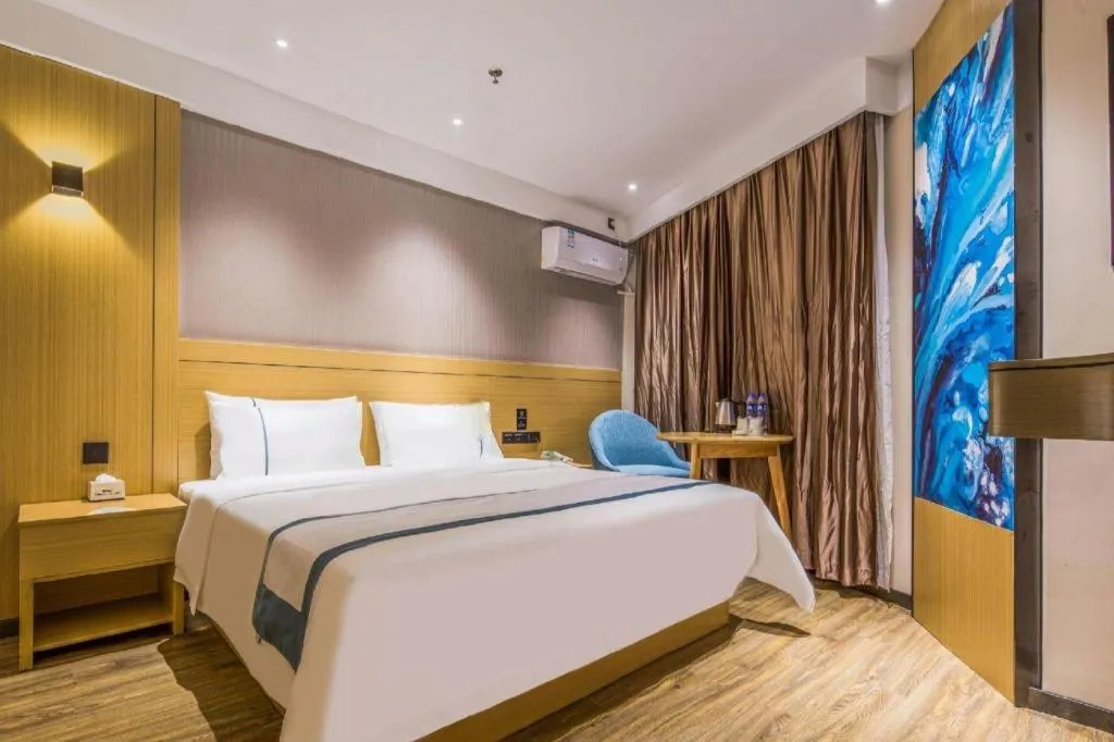 Bed in City Comfort Inn Guangzhou Jiahe Wanggang Metro Station Police Academy Changhong