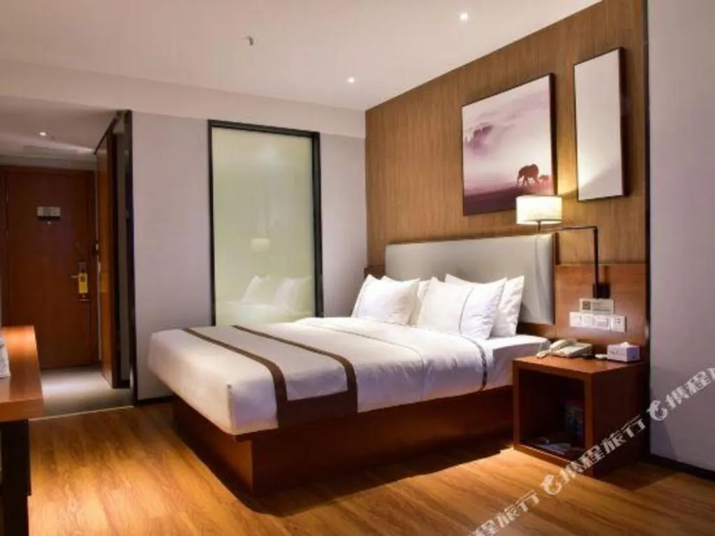Bed in Jtour Inn Xianning Chongyang Taoxi Avenue