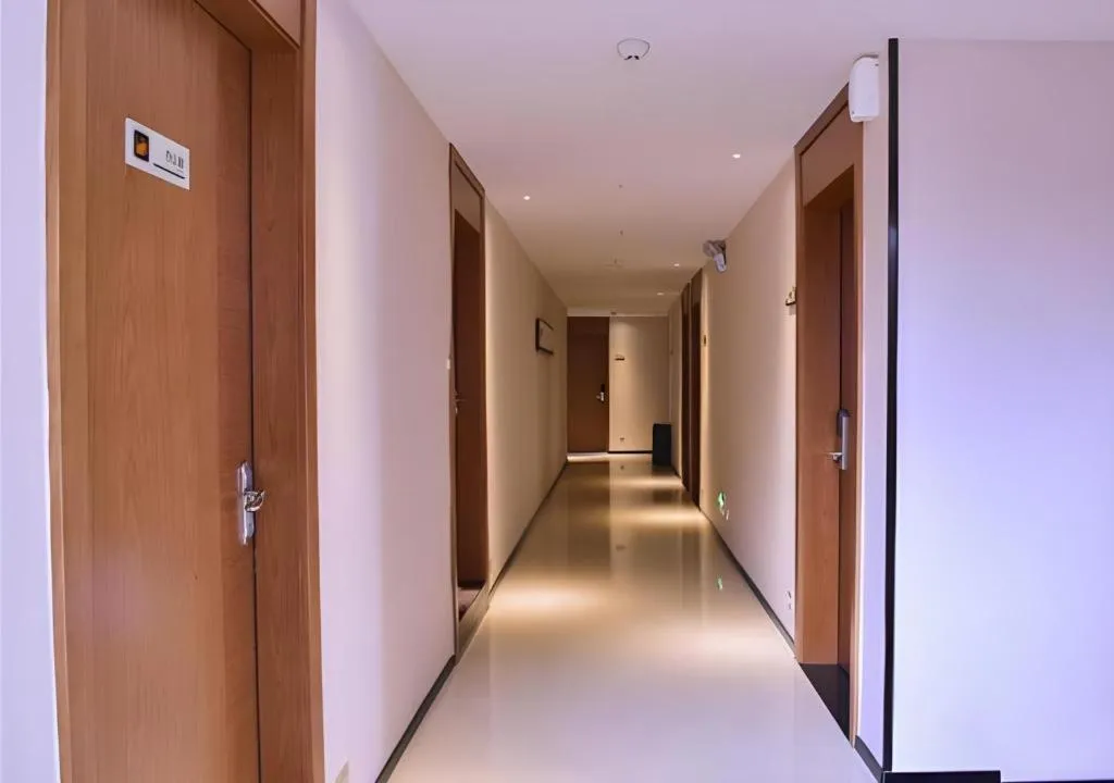 Jtour Inn Xianning Chongyang Taoxi Avenue