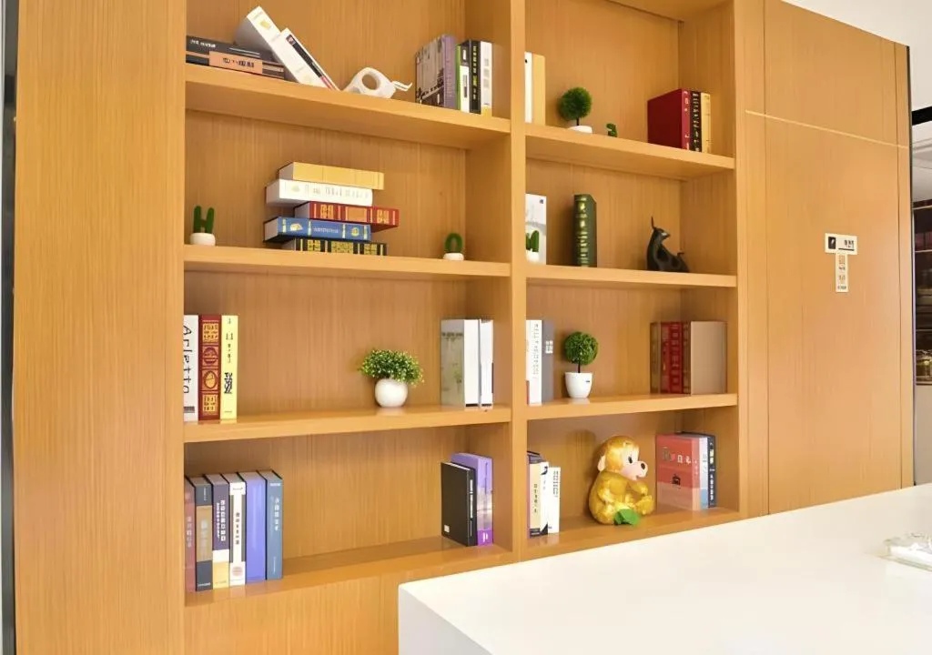 Jtour Inn Xianning Chongyang Taoxi Avenue