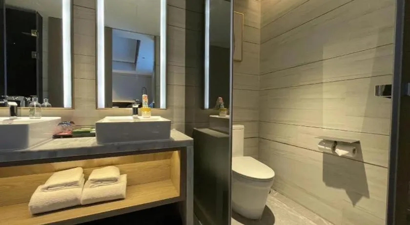 Echarm Plus Hotel Changsha High-speed Railway South Station Desiqin