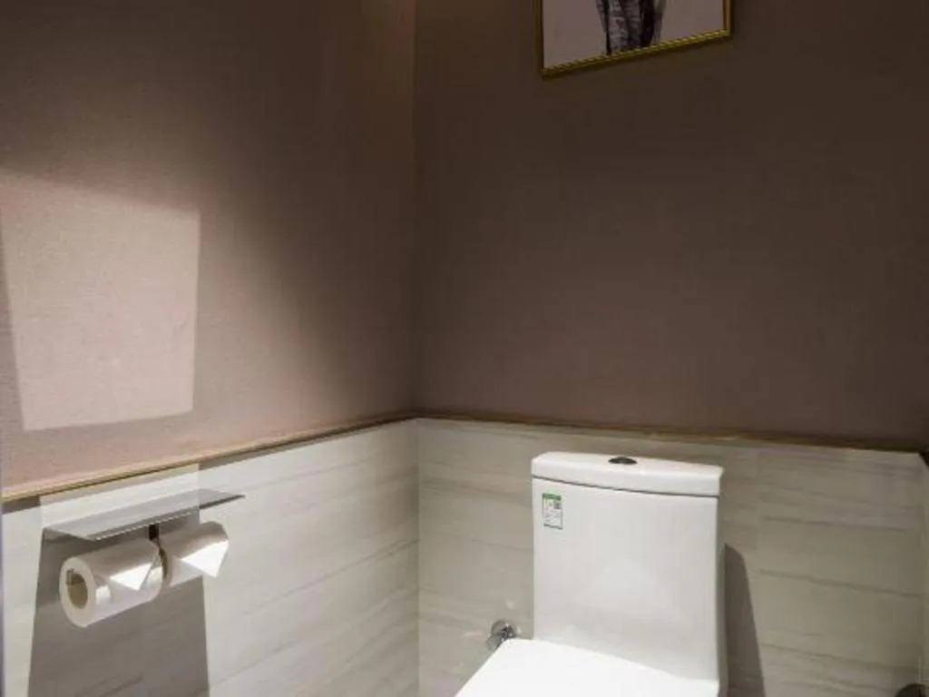 Echarm Plus Hotel Changsha High-speed Railway South Station Desiqin