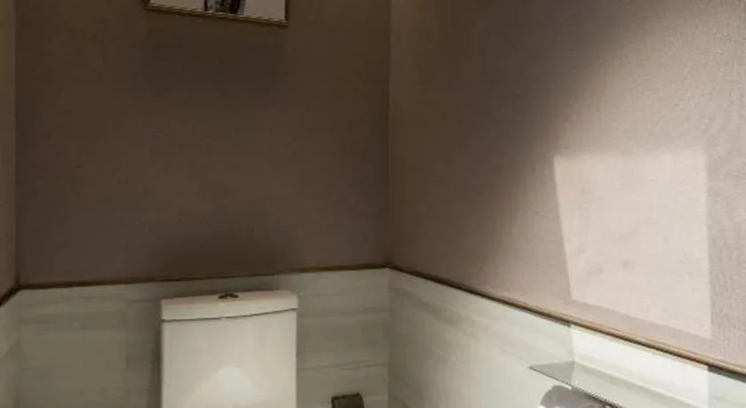 Echarm Plus Hotel Changsha High-speed Railway South Station Desiqin