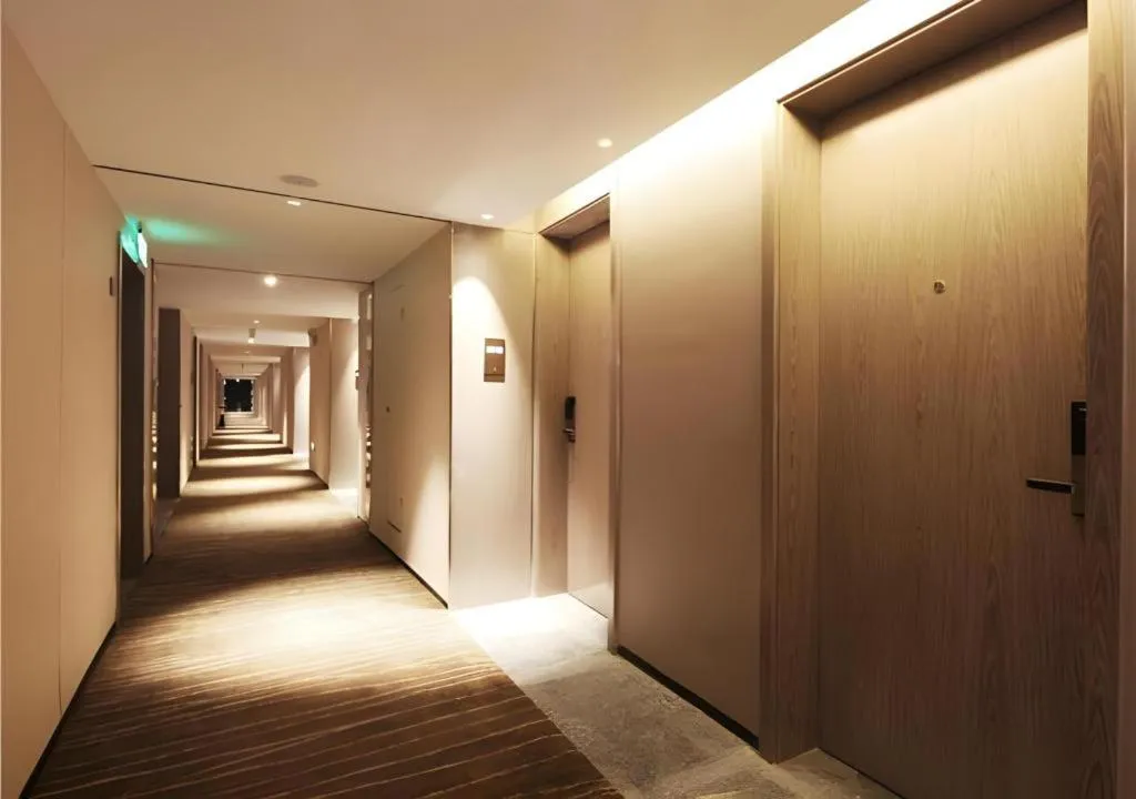 Echarm Plus Hotel Changsha High-speed Railway South Station Desiqin