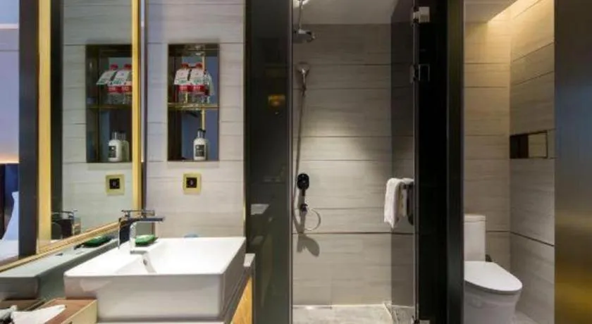 Echarm Plus Hotel Changsha High-speed Railway South Station Desiqin