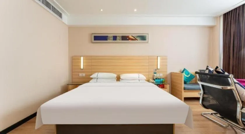 Bed in City Comfort Inn Wuhan Wangjiawan Longyangcun Metro Station