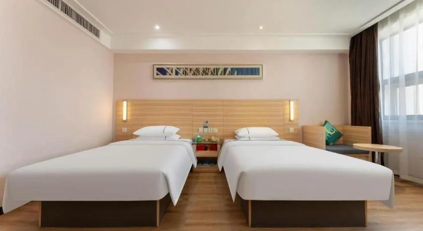 Bed in City Comfort Inn Wuhan Wangjiawan Longyangcun Metro Station