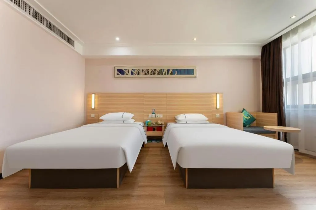 Bed in City Comfort Inn Wuhan Wangjiawan Longyangcun Metro Station