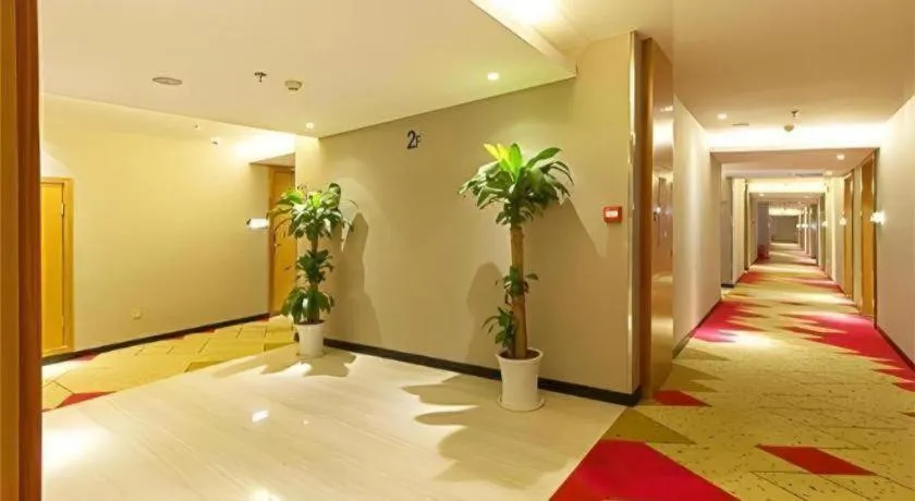 Borrman Hotel Jingzhou Jiangjin West Road Wanda Plaza Fantawild