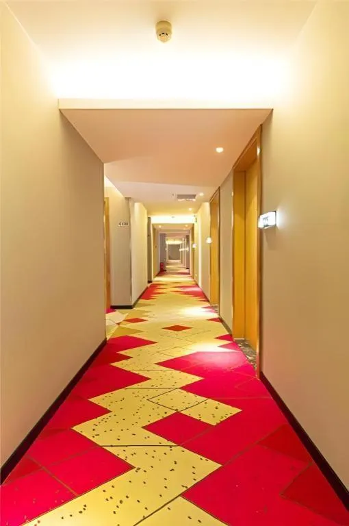 Borrman Hotel Jingzhou Jiangjin West Road Wanda Plaza Fantawild