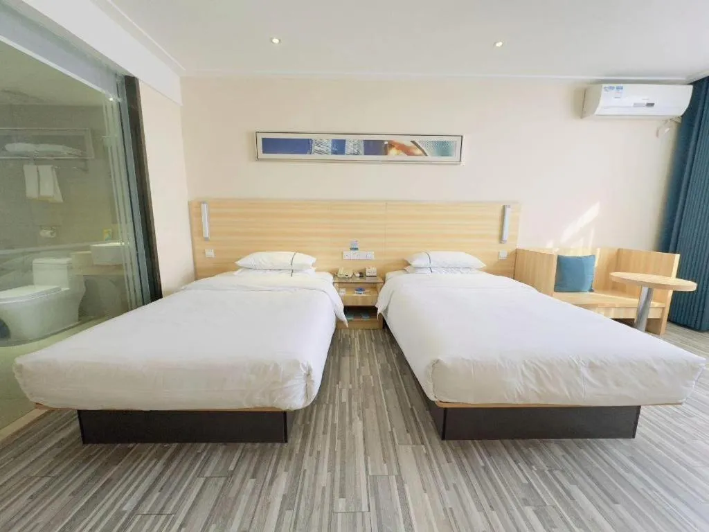 Bed in City Comfort Inn Wuhan Hongshan District Baishazhou Huangjiahu University Town