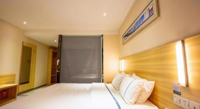 Bed in City Comfort Inn Wuhan Hongshan District Baishazhou Huangjiahu University Town