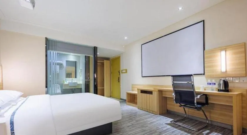 Bed in City Comfort Inn Wuhan Hongshan District Baishazhou Huangjiahu University Town