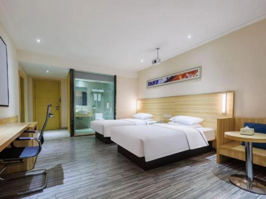 Bed in City Comfort Inn Wuhan Hongshan District Baishazhou Huangjiahu University Town