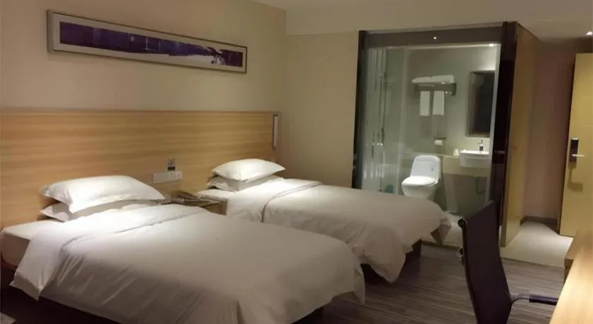 Bed in City Comfort Inn Wuhan Hongshan District Baishazhou Huangjiahu University Town