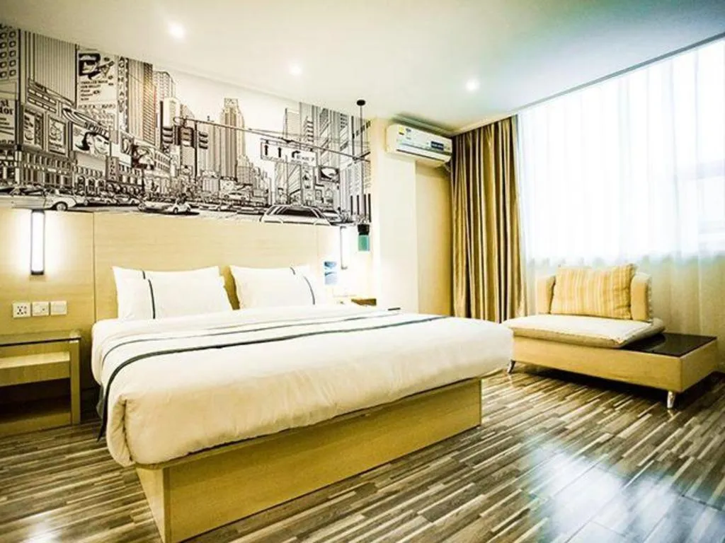 Bed in City Comfort Inn Guangzhou Dashi Metro Station Zoo Main Branch