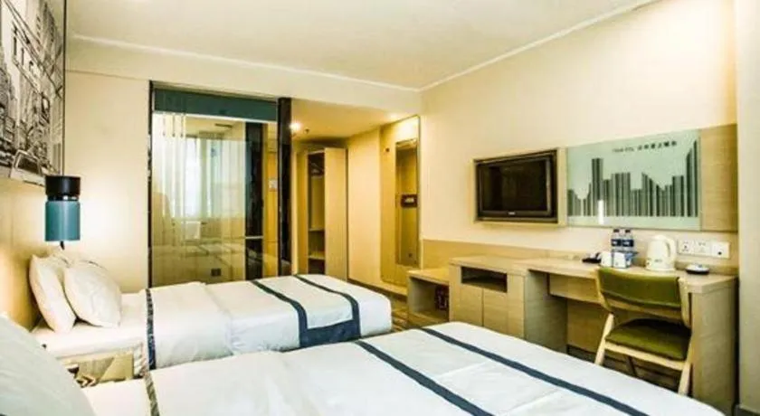 Bed in City Comfort Inn Guangzhou Dashi Metro Station Zoo Main Branch