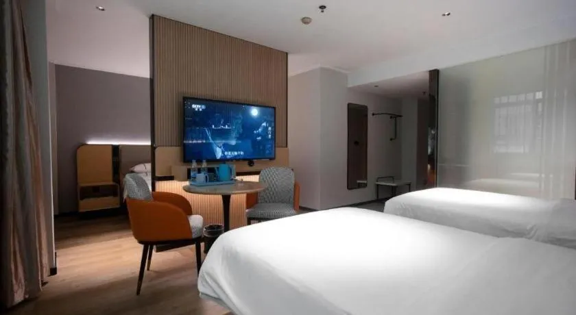 Bed in City Comfort Inn Guangzhou Dashi Metro Station Zoo Main Branch