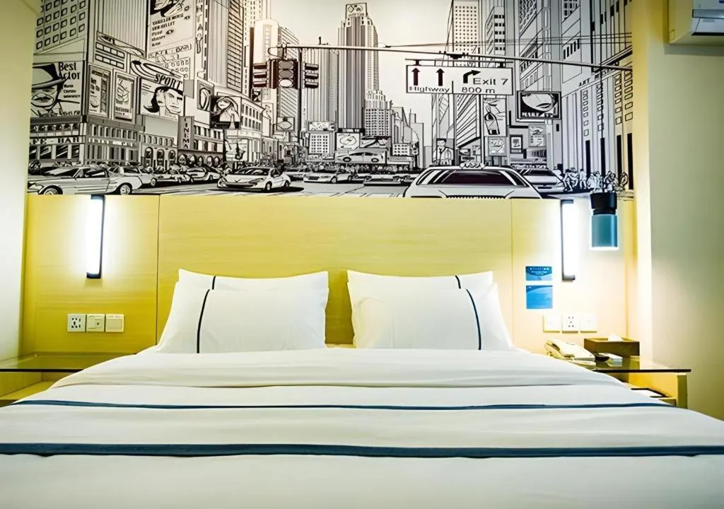 Bed in City Comfort Inn Guangzhou Dashi Metro Station Zoo Main Branch