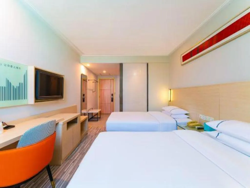 Bed in City Comfort Inn Guangzhou Dashi Metro Station Zoo Main Branch