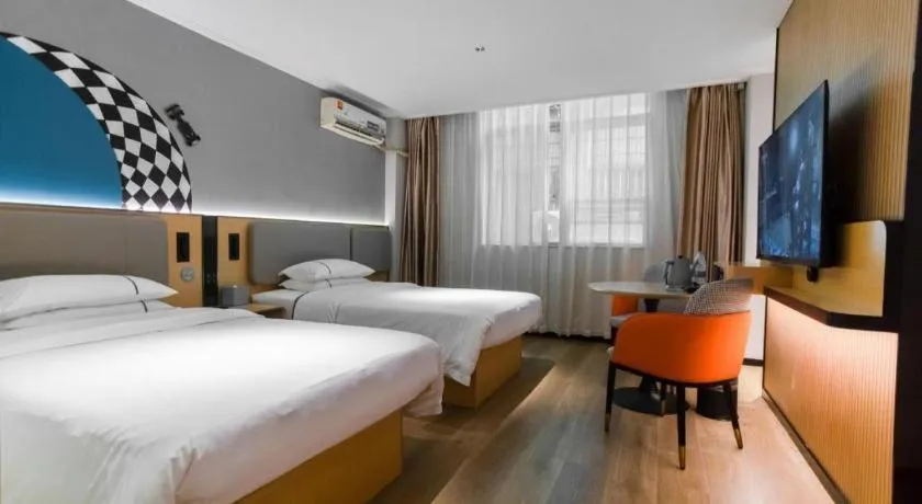 Bed in City Comfort Inn Guangzhou Dashi Metro Station Zoo Main Branch