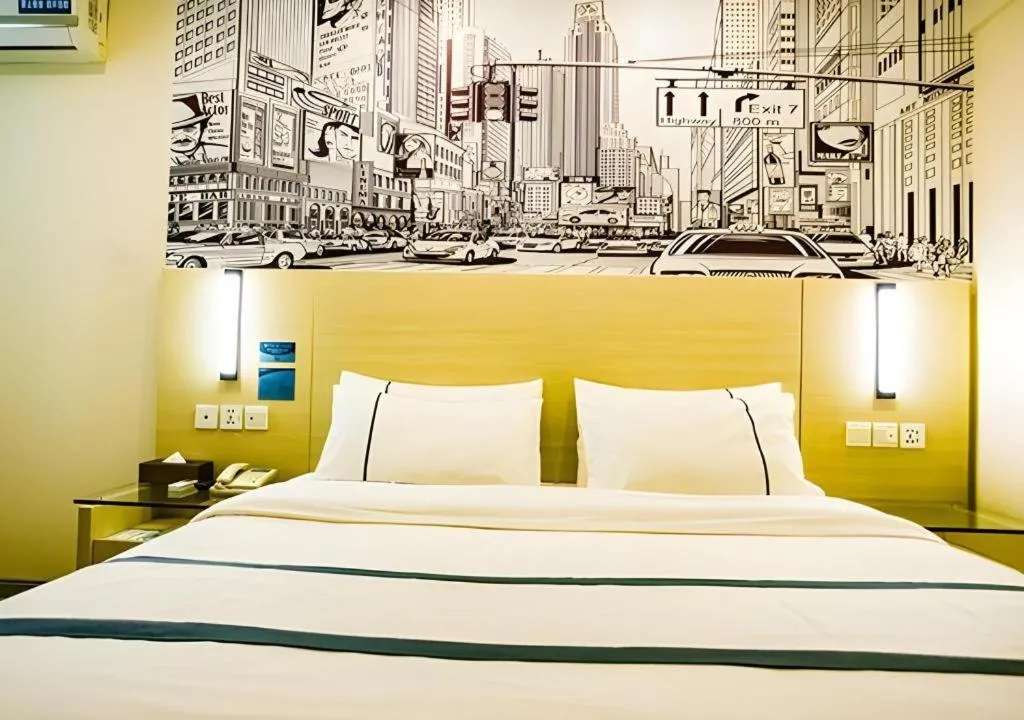 Bed in City Comfort Inn Guangzhou Dashi Metro Station Zoo Main Branch