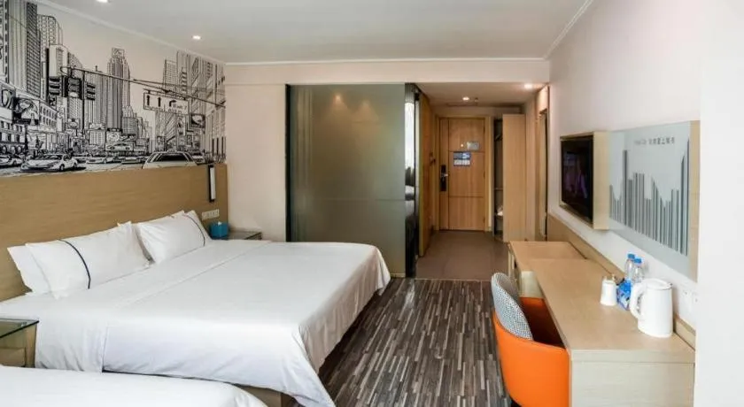 Bed in City Comfort Inn Guangzhou Dashi Metro Station Zoo Main Branch