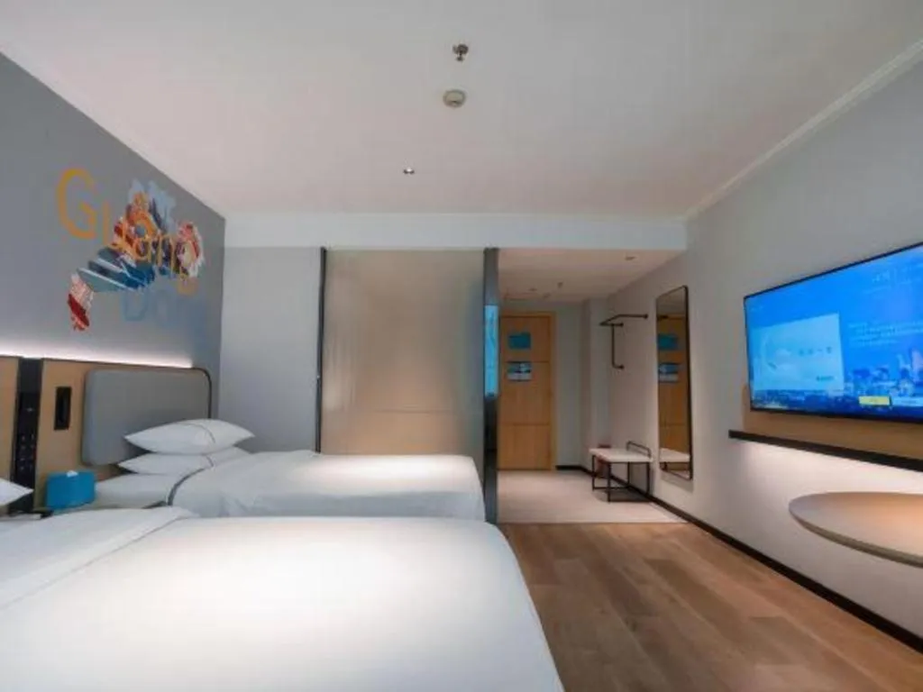 Bed in City Comfort Inn Guangzhou Dashi Metro Station Zoo Main Branch