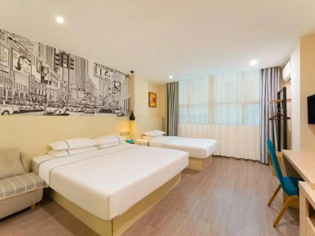 Bed in City Comfort Inn Guangzhou Dashi Metro Station Zoo Main Branch