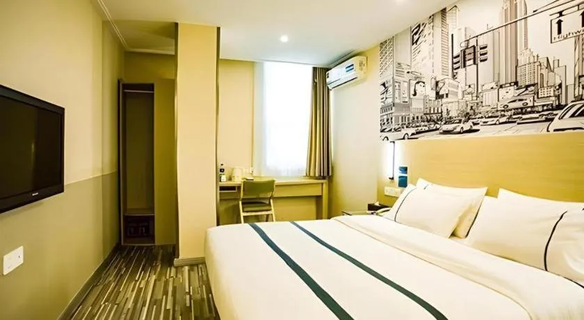 Bed in City Comfort Inn Guangzhou Dashi Metro Station Zoo Main Branch