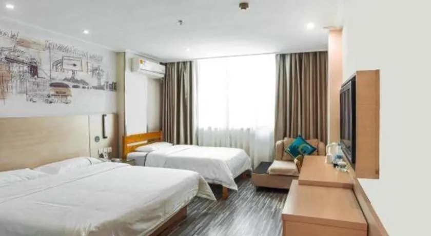 Bed in City Comfort Inn Guangzhou Dashi Metro Station Zoo Main Branch