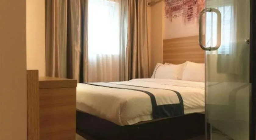 Bed in City Comfort Inn Guangzhou Dashi Metro Station Zoo Main Branch