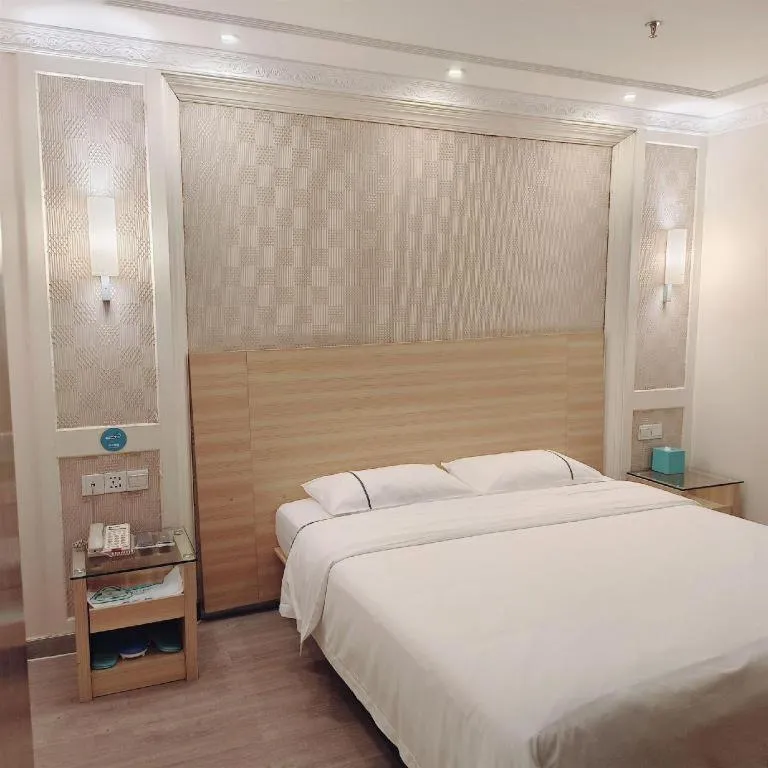 Bed in City Comfort Inn Guangzhou Dashi Metro Station Zoo Main Branch