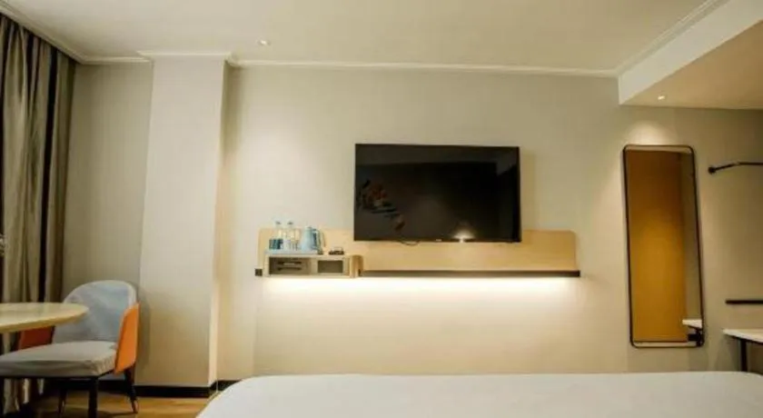 Bed in City Comfort Inn Guangzhou Dashi Metro Station Zoo Main Branch