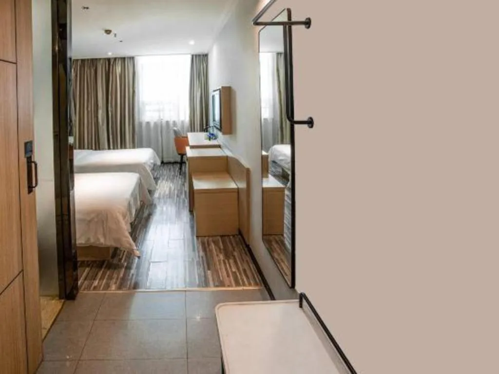 Bed in City Comfort Inn Guangzhou Dashi Metro Station Zoo Main Branch