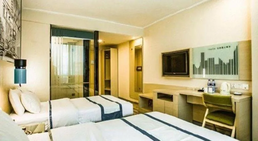 Bed in City Comfort Inn Guangzhou Dashi Metro Station Zoo Main Branch